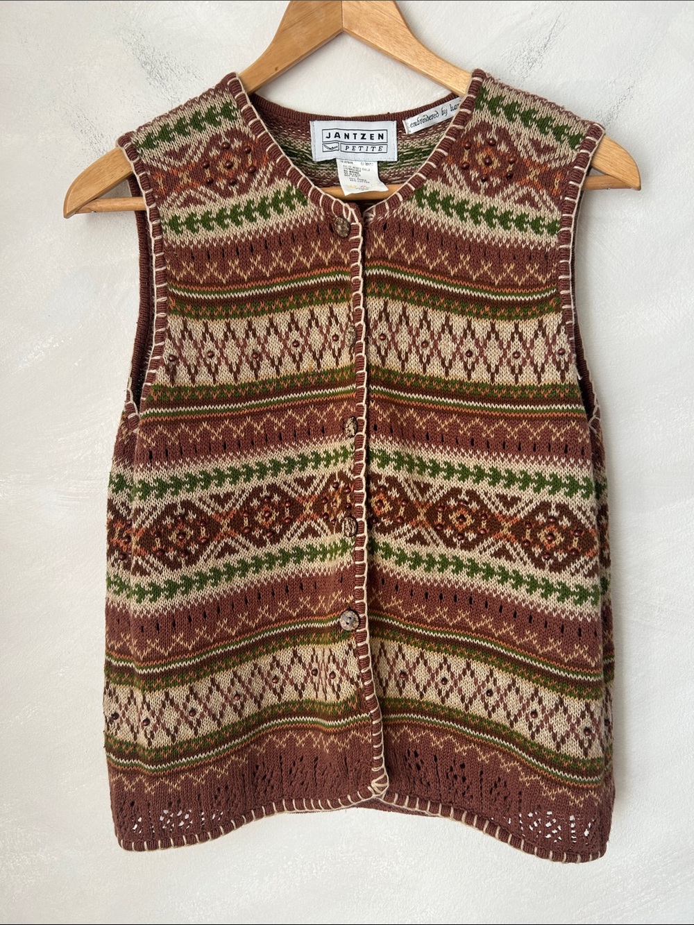 Jantzen Fair Isle Knit Sweater Vest Hand Embroidered Cottagecore Butter Mom M